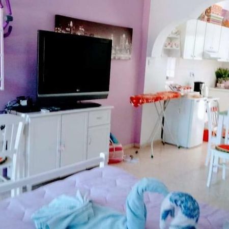 Yiota'S Cute Studio Paphos Bagian luar foto