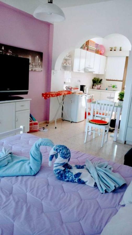 Yiota'S Cute Studio Paphos Bagian luar foto
